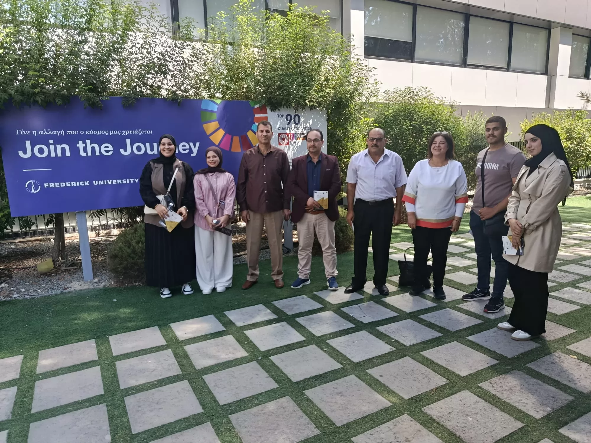 جامعة الاستقلال تعزز شراكاتها الدولية في اجتماع مشروع ICT4EDU  بقبرص