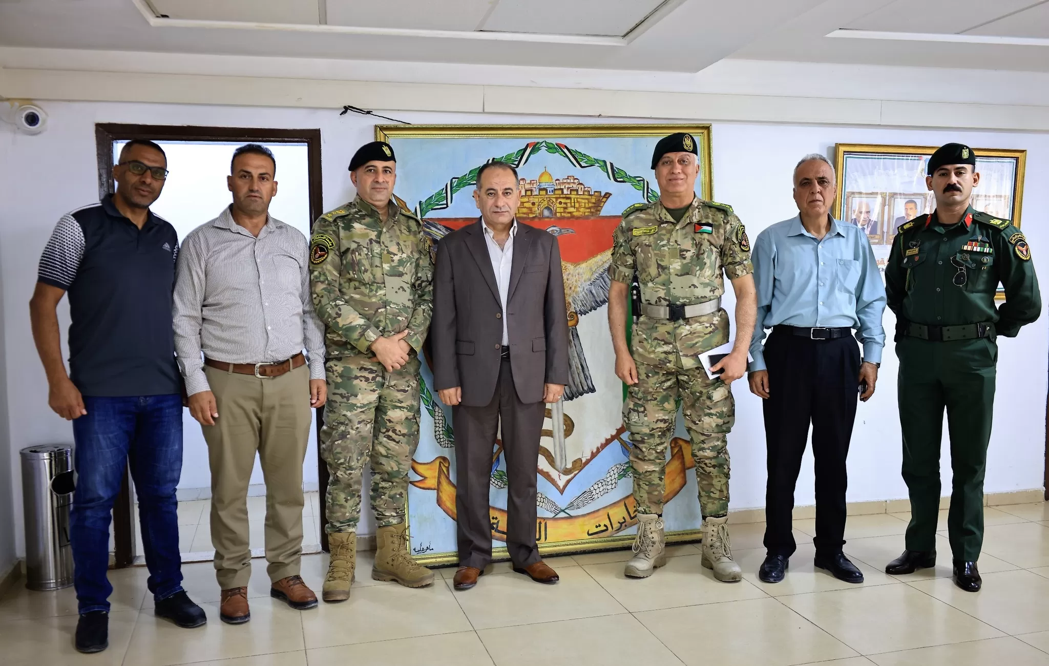 زيارة النائب العسكري لإدارة التدريب في جهاز المخابرات العامة