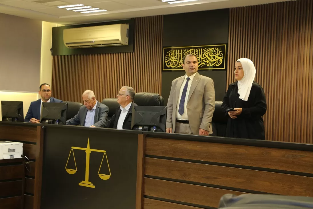 كلية القانون تعقد ورشة تدريبية بالتعاون مع جمعية المحكمين الفلسطينيين