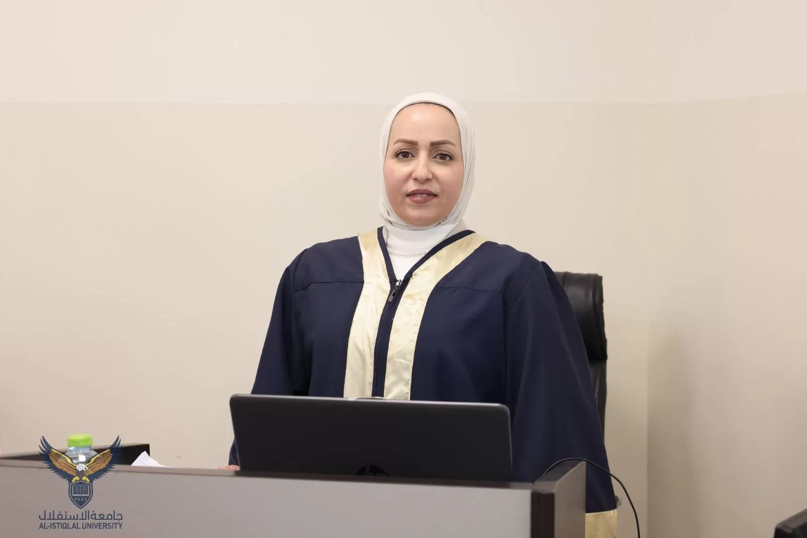 مناقشة رسالة ماجستير حول دور أنظمة الموارد البشرية الإلكترونية في تحسين فاعلية الأداء المؤسسي للجامعات الحكومية الفلسطينية