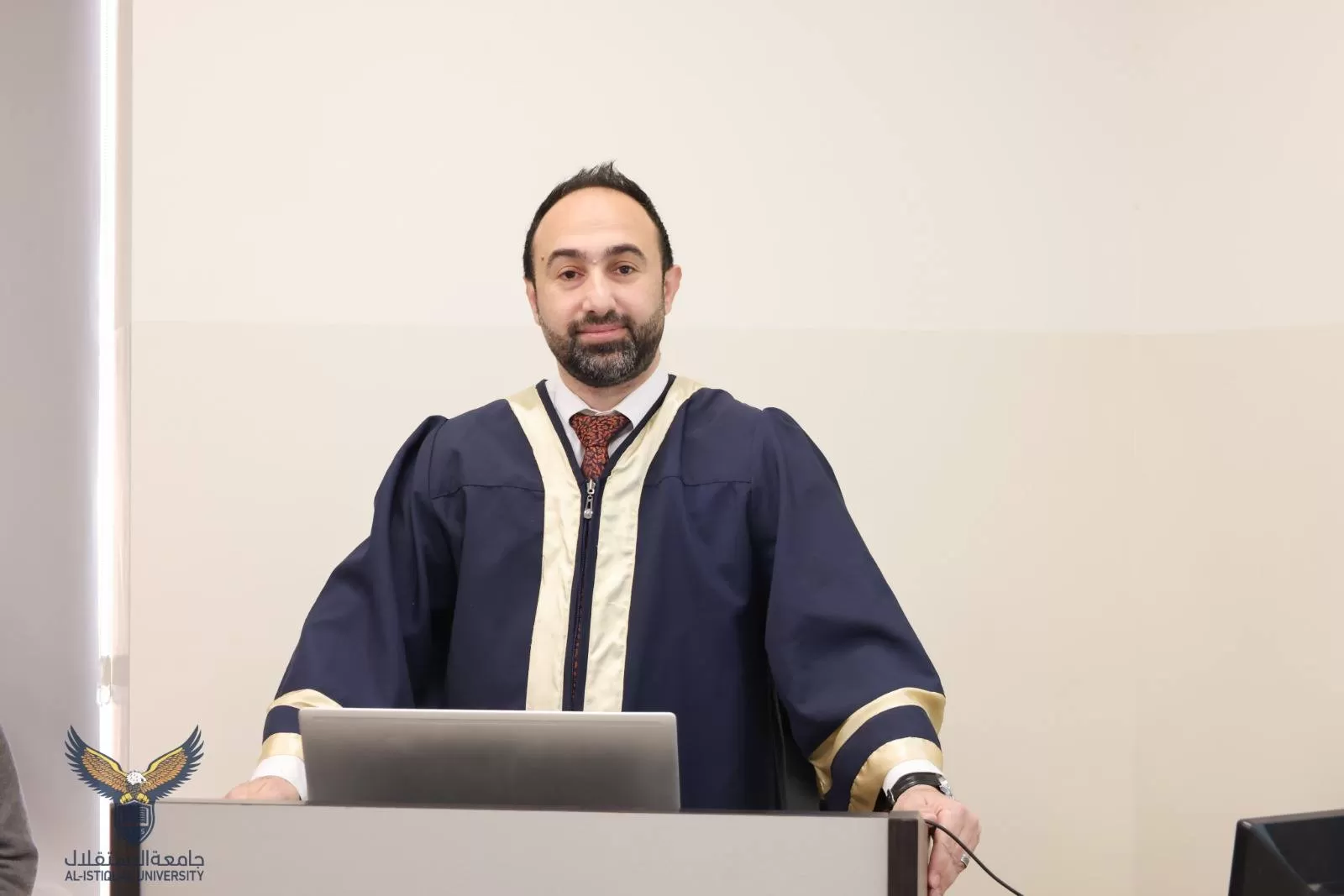 مناقشة رسالة ماجستير حول تقييم دور القيادة الاستراتيجية في تطوير أنظمة الرقابة الإدارية بديوان الرقابة المالية والإدارية الفلسطيني