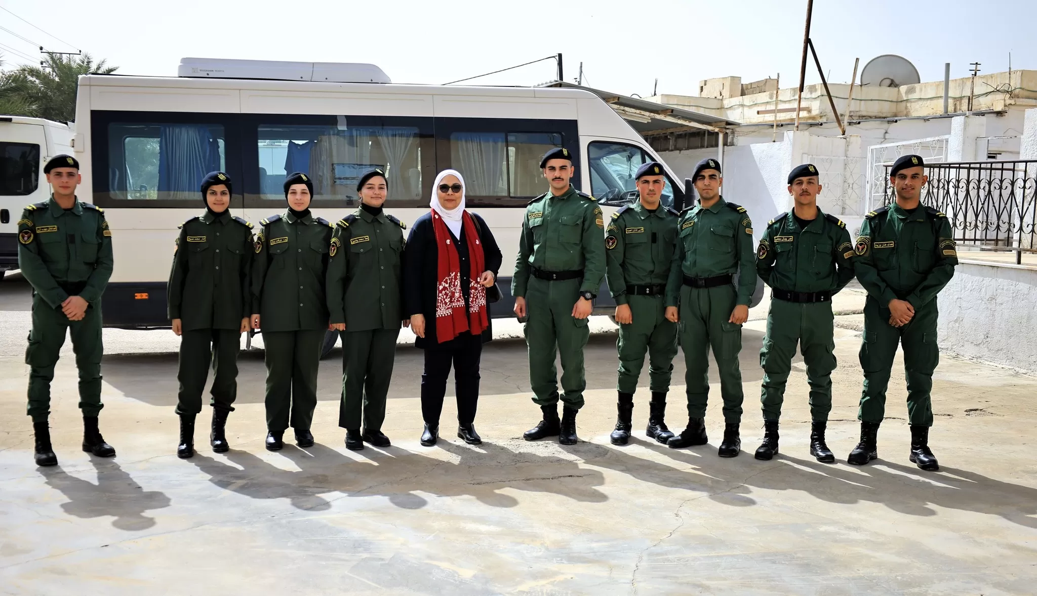 جامعة الاستقلال تنفذ نشاطا تطبيقياً لطلبة العلوم الأمنية في مساق العلاقات العامة داخل مديرية شرطة أريحا والأغوار