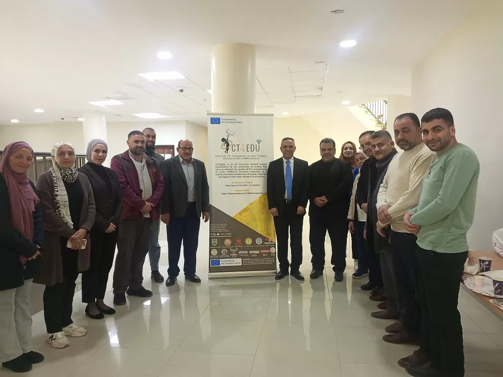 الاستقلال تنظم ورشات تدريبية ضمن مشروع (ICT4EDU)