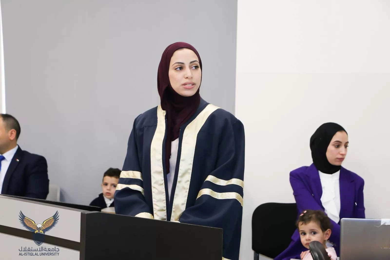 مناقشة رسالة ماجستير حول الآثار النفسية الناتجة عن الإعلام الرقمي على طلبة المرحلة الثانوية في محافظة أريحا من وجهة نظر الطلبة أنفسهم