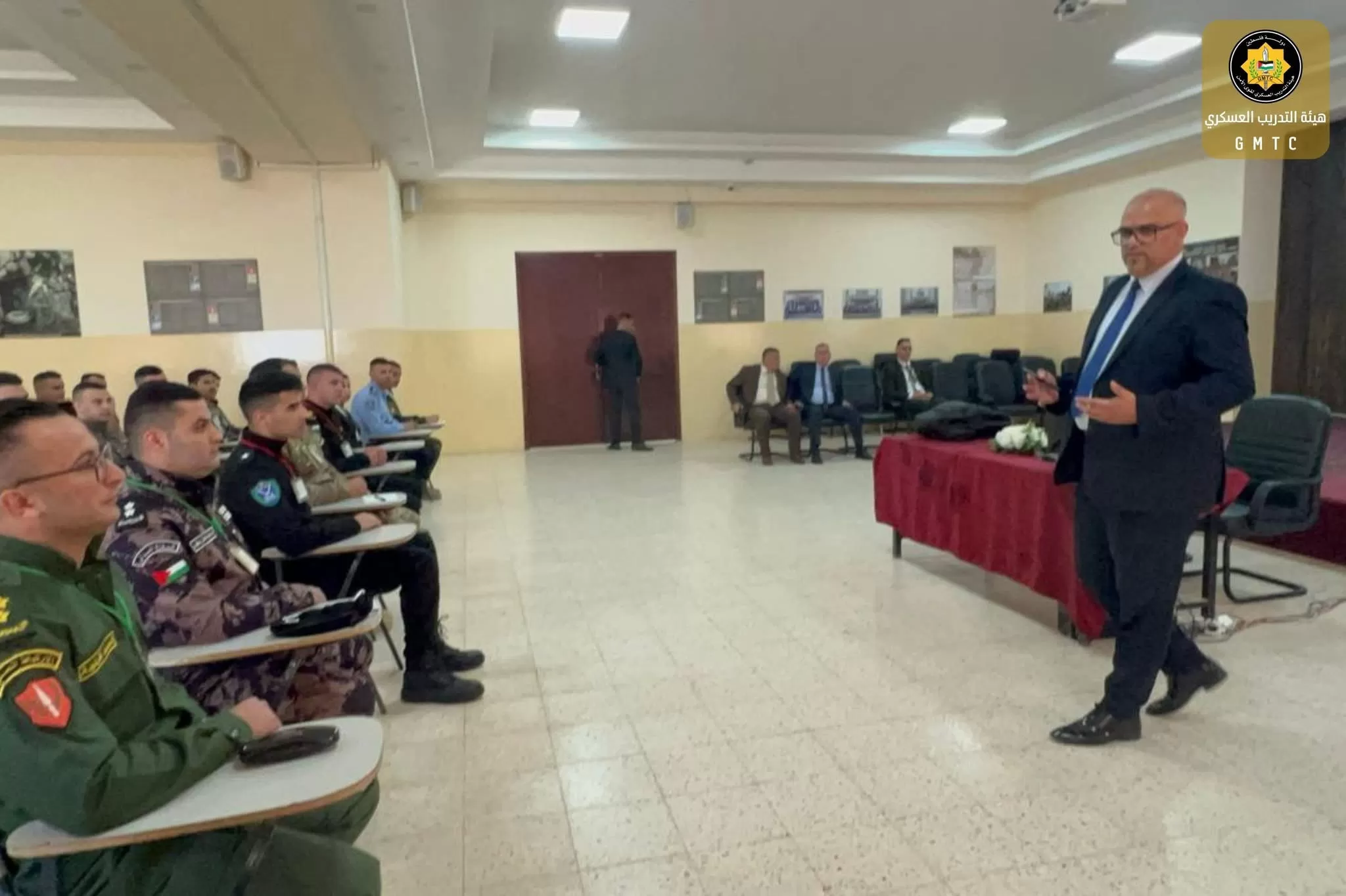 الاستقلال تقدم محاضرتين لمنتسبي دورة القيادات التأسيسية الـ27 في هيئة التدريب العسكري