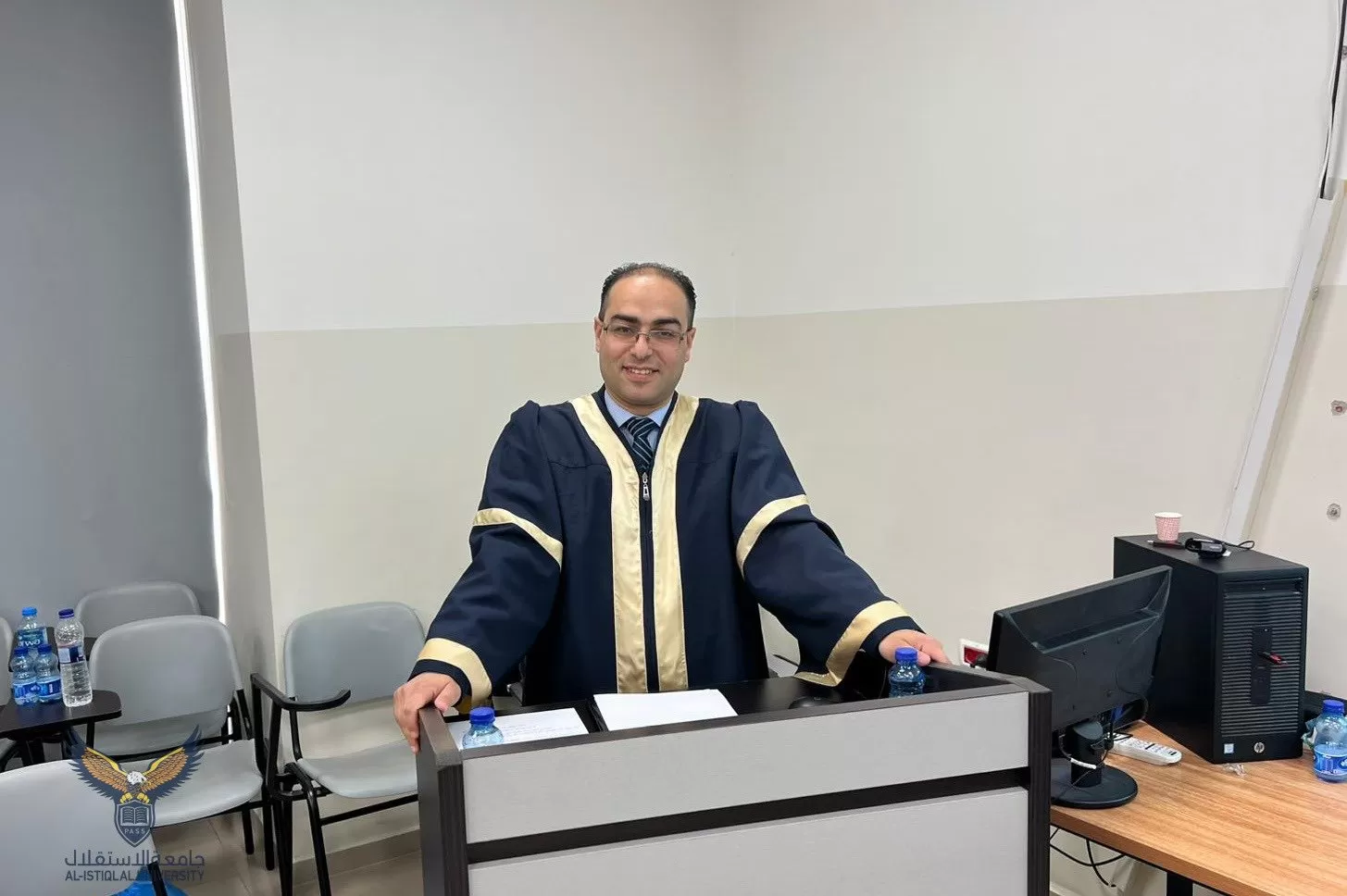 مناقشة رسالة ماجستير حول التأثير الوسيط للهوية المهنية على العلاقة بين ممارسات إدارة الموارد البشرية ومعدلات دوران الموظفين في المؤسسات الحكومية دراسة ميدانية