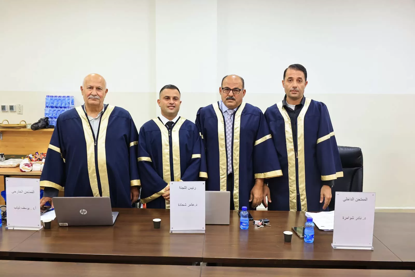 مناقشة رسالةماجستير حول المسؤولية المجتمعية وعلاقتها بالرضا الذاتي لدى أعضاء هيئة التدريس في الجامعات الفلسطينية في سياق الاعتداءات الإسرائيلية